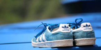 How to Wash Adidas Shoes in washing machine