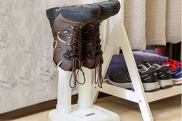 How Does A Shoe Or Boot Dryer Work?