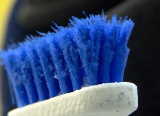 can i use a toothbrush as a makeshift shoe cleaner brush
