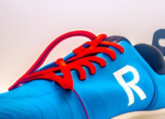how do i apply a shoe deodorizer
