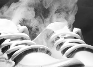 keep your shoes smelling fresh with our deodorizing spray